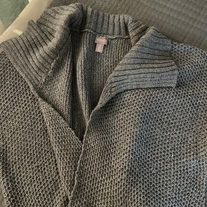 Chico’s size 3 short sleeve sweater